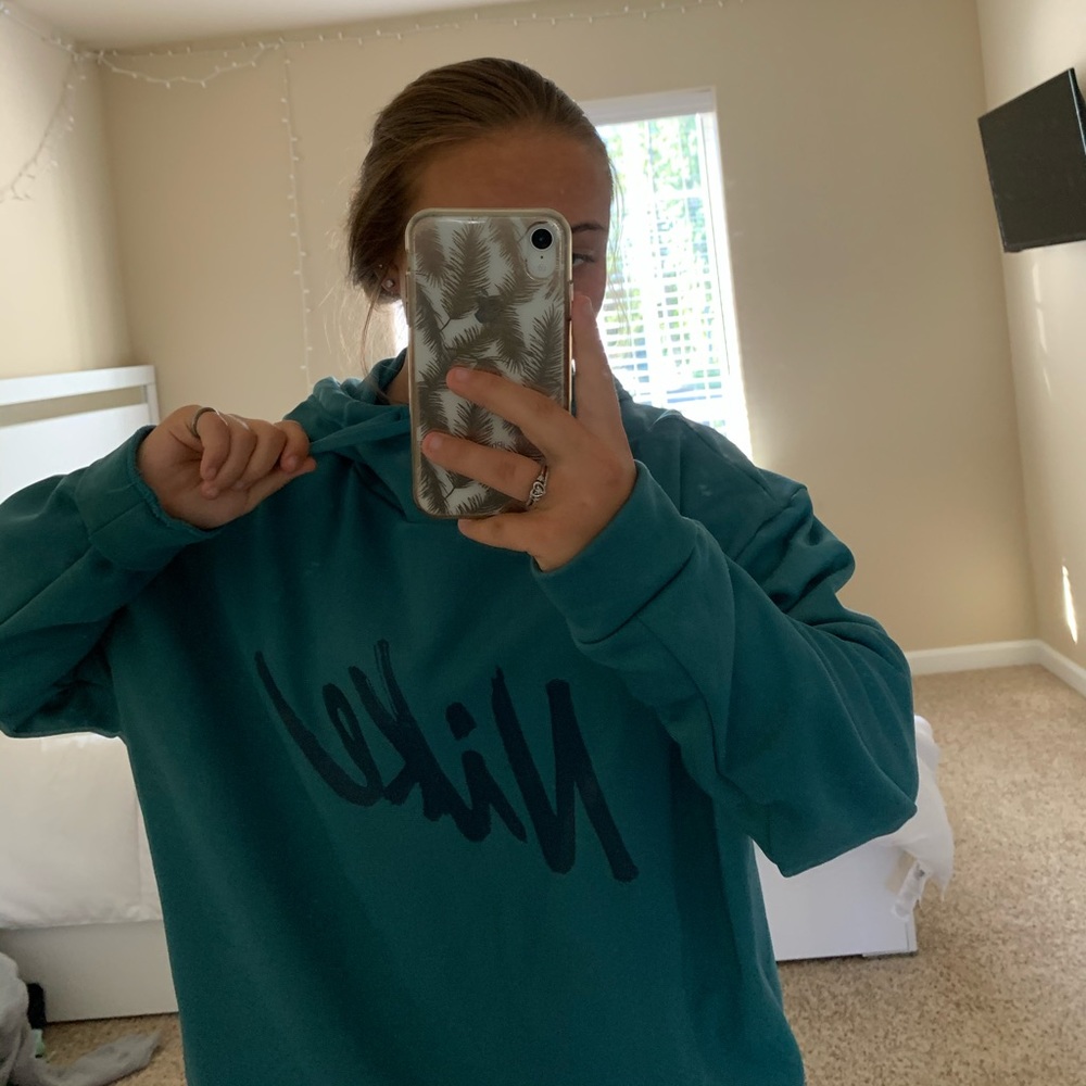 ⭐️ NWOT Nike Hoodie